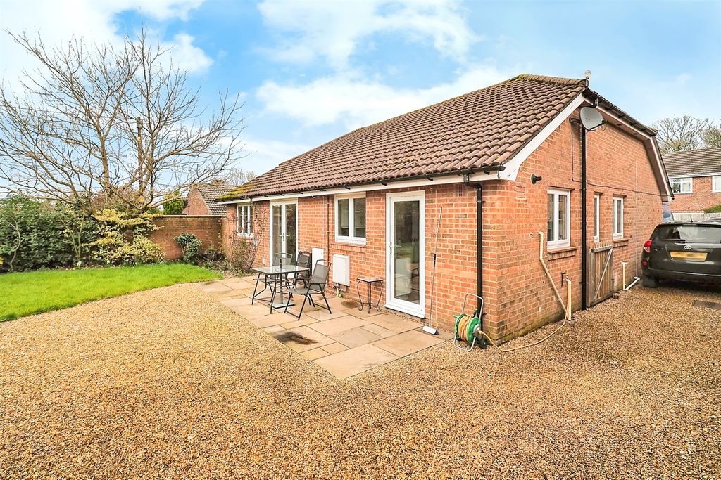 Property photo 1 of 13 Rear Garden