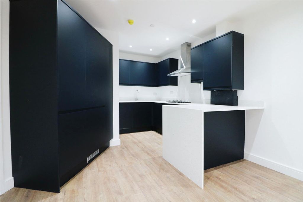 Property photo 3 of 17 Img_7671.Jpg