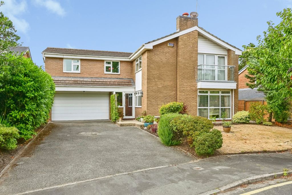 Property photo 1 of 24 Pbox-Img.Jpg