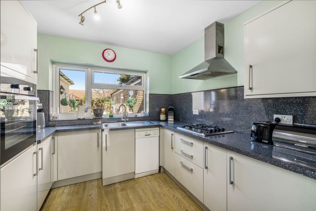 Property photo 3 of 29 225 Sleaford Road (Boston)-29