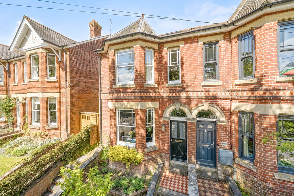 Property photo 1 of 17
