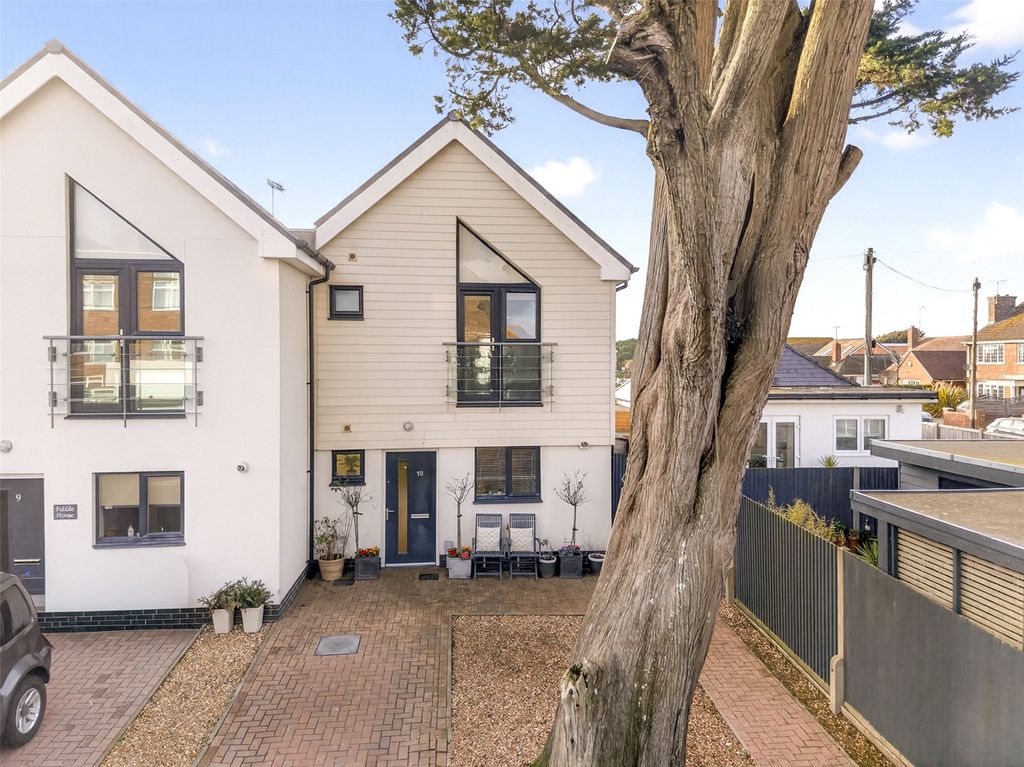 Property photo 1 of 32 Picture No. 01