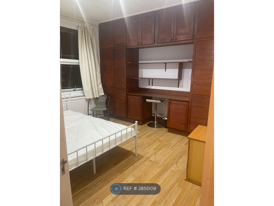 Property photo 3 of 3