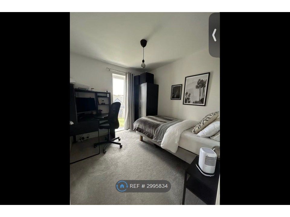 Property photo 3 of 8