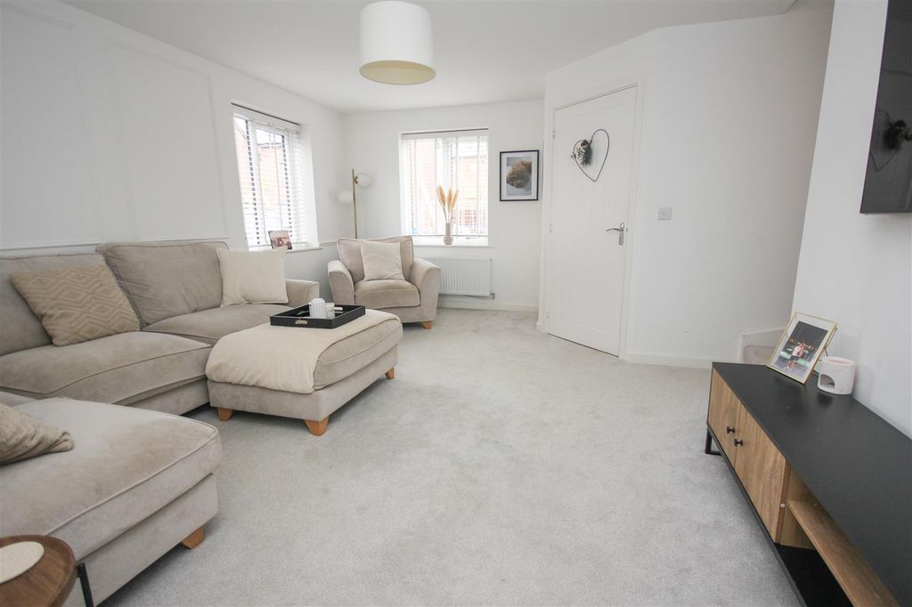 Property photo 2 of 13 Img_0378.Jpg