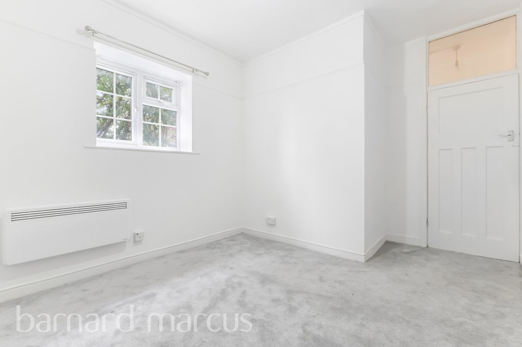 Property photo 2 of 8 Image