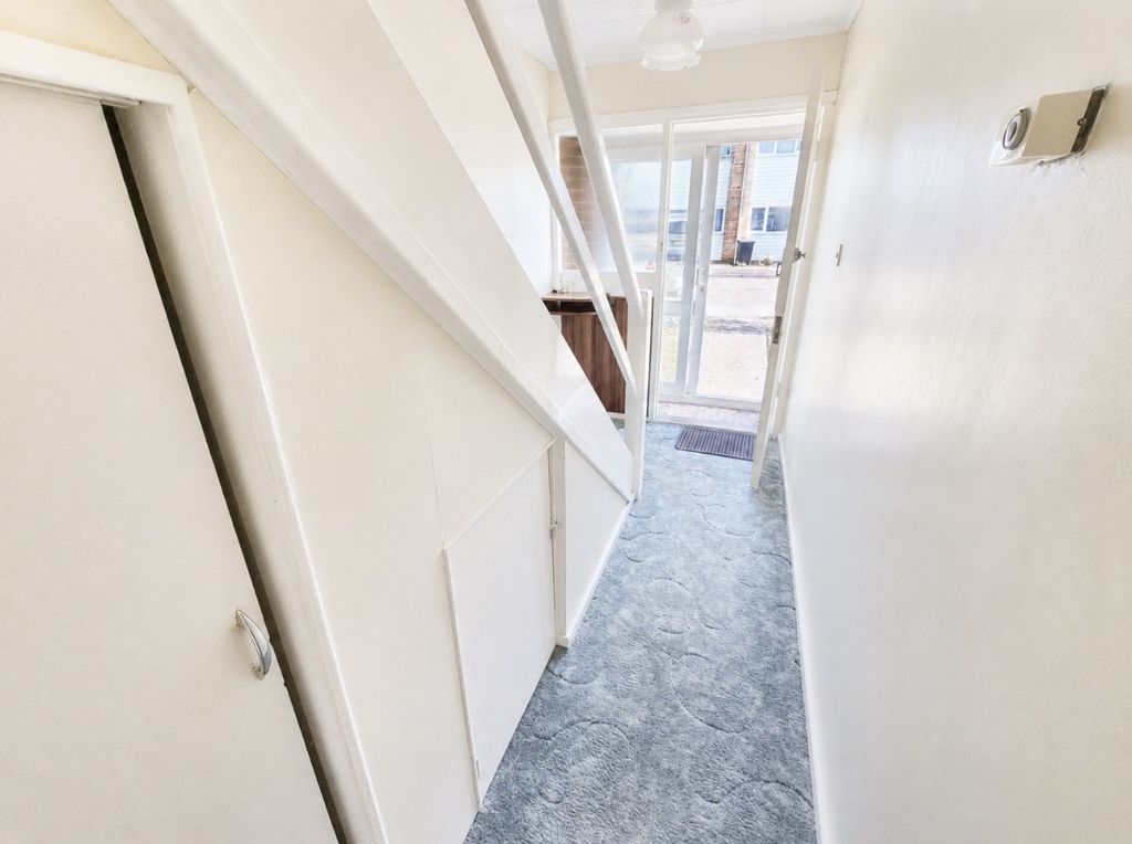 Property photo 3 of 20 5370123