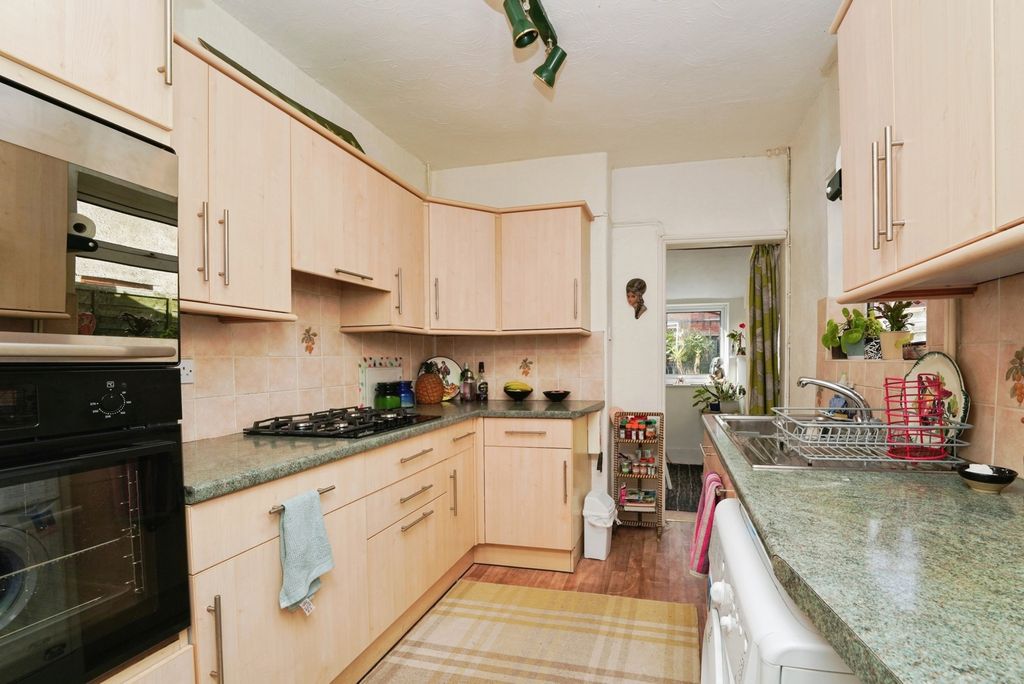 Property photo 2 of 13 Pbox-Img.Jpg