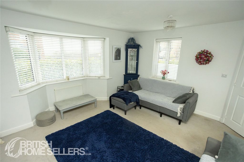 Property photo 3 of 16 Picture No. 19