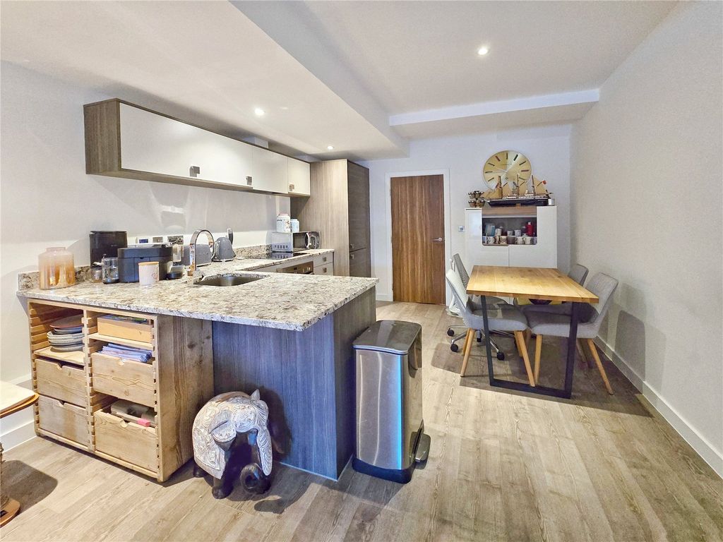 Property photo 3 of 27 Kitchen Dining Space