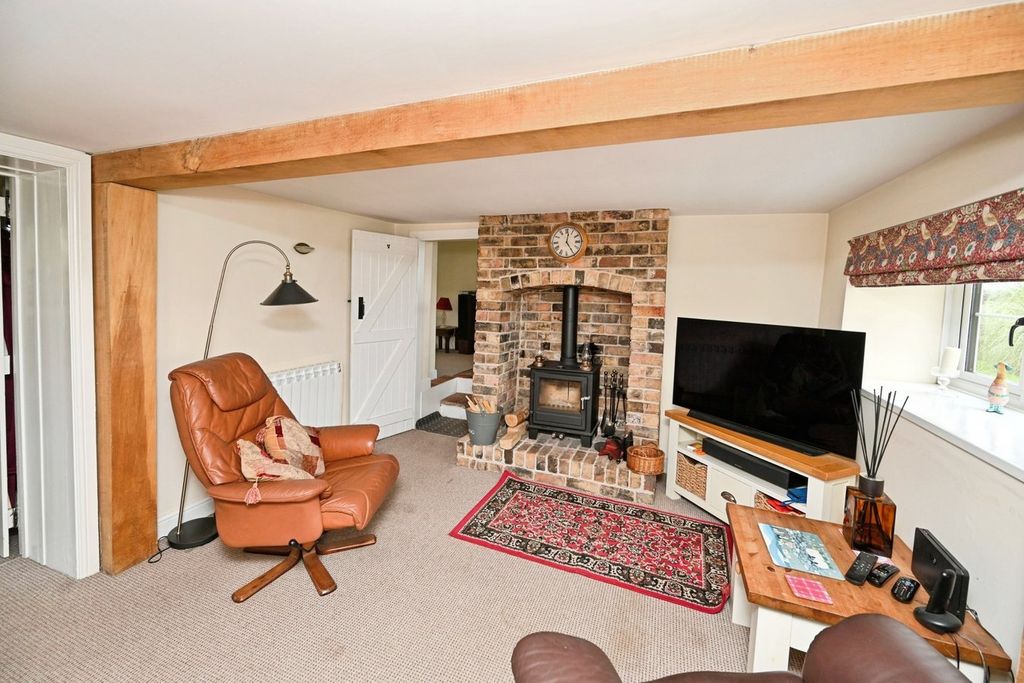 Property photo 3 of 20