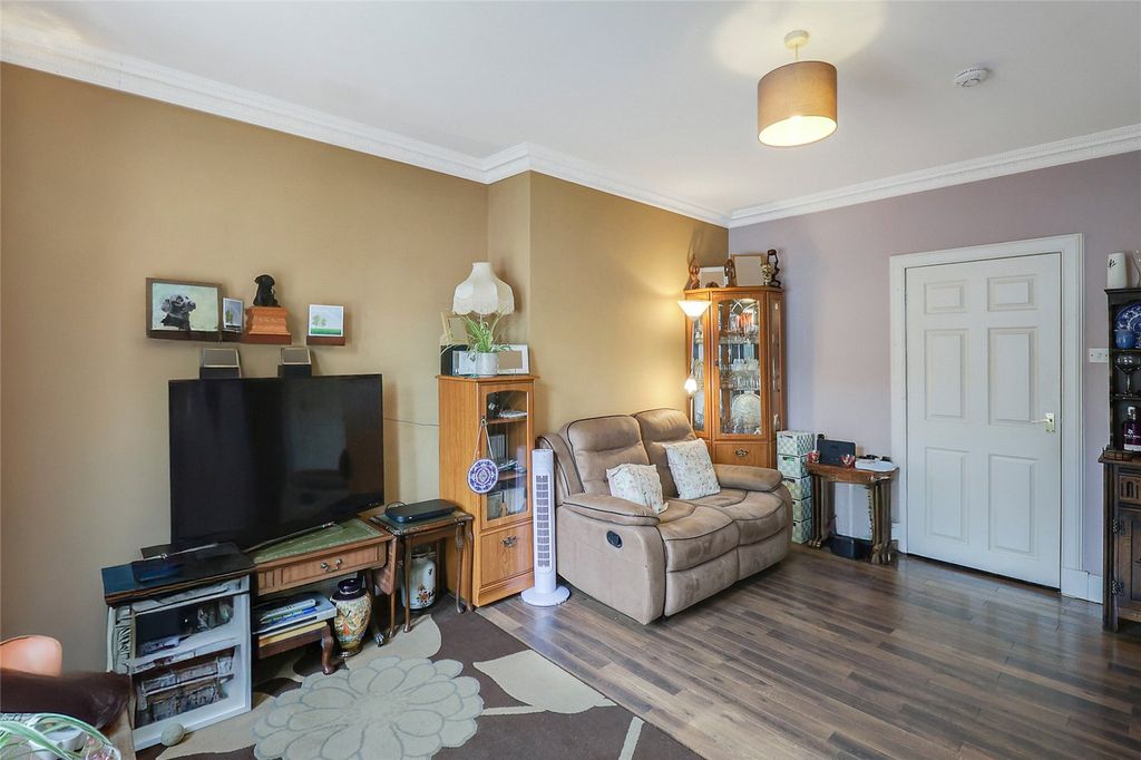 Property photo 3 of 20 Picture No. 07