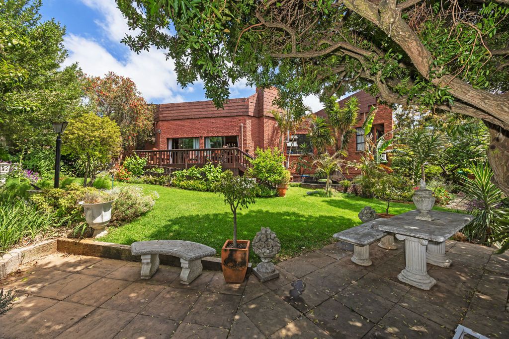 Property photo 3 of 39 Dbv1678209