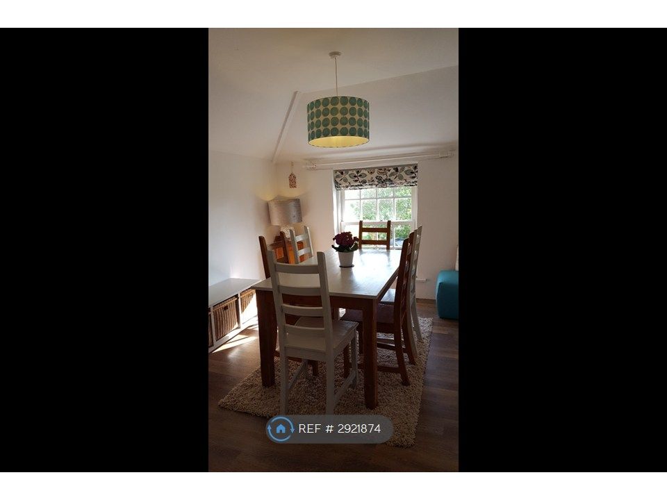 Property photo 2 of 25 Dining Room
