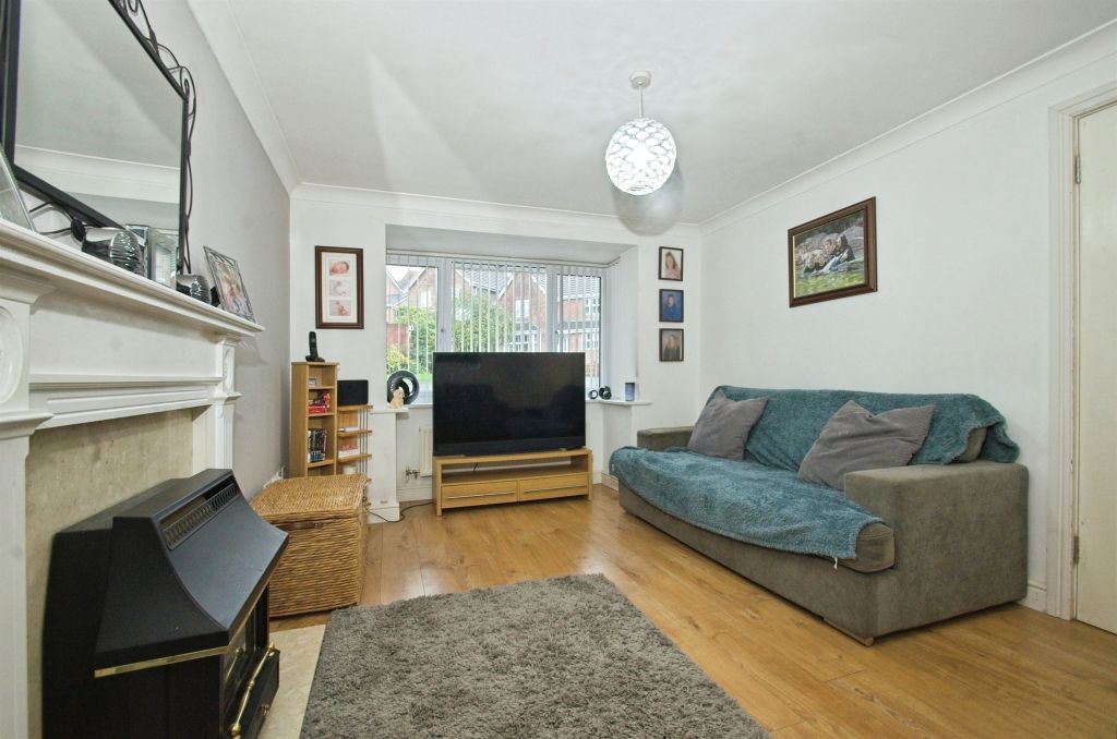 Property photo 3 of 20