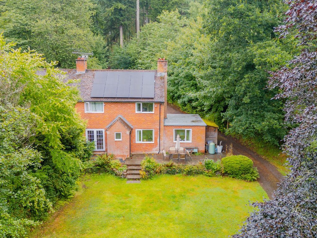 Property photo 1 of 36