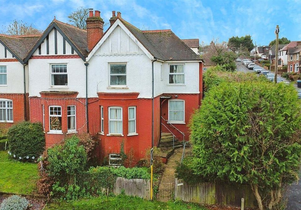 Property photo 1 of 5