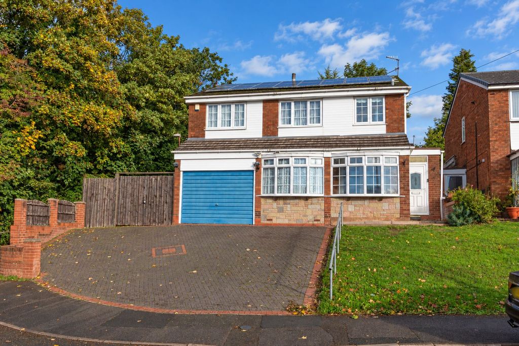 Property photo 1 of 41