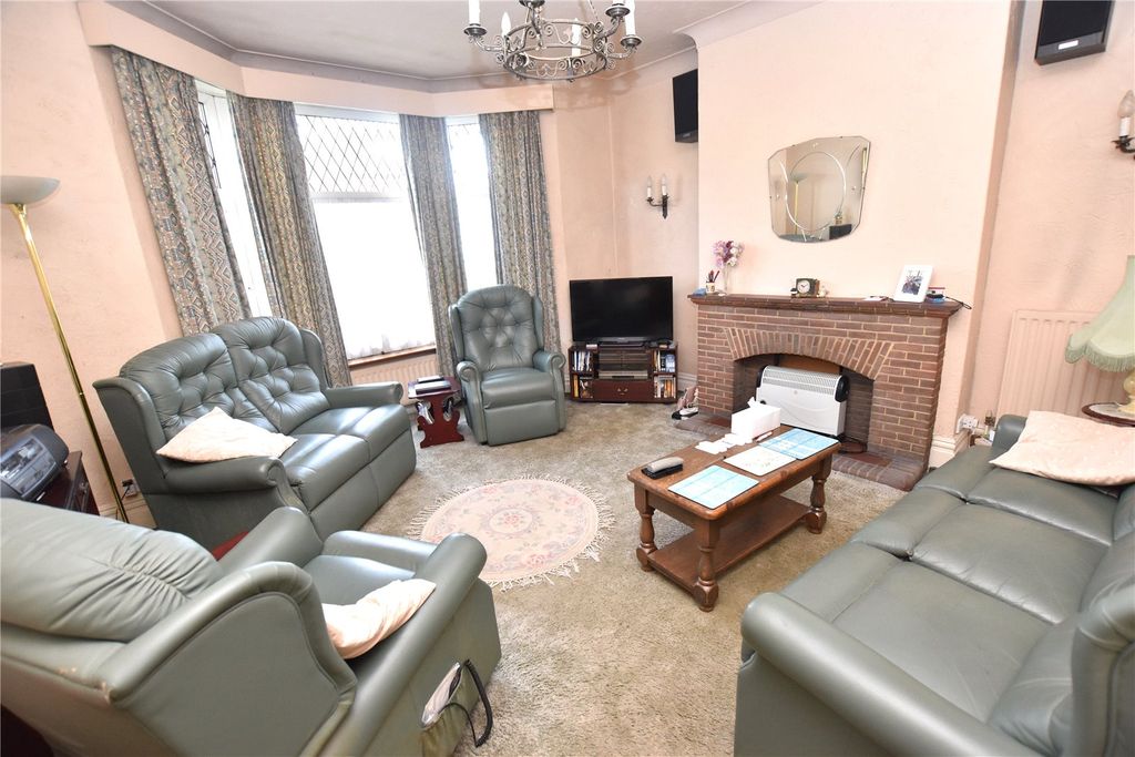 Property photo 2 of 24 Picture No. 40