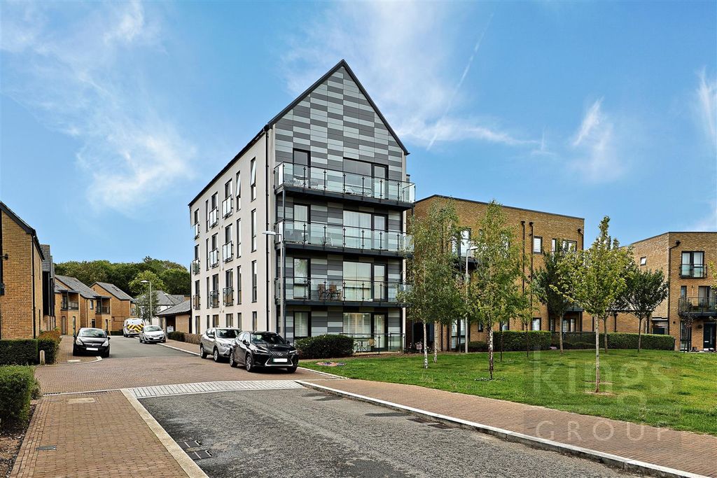 Property photo 1 of 21 Frontshot