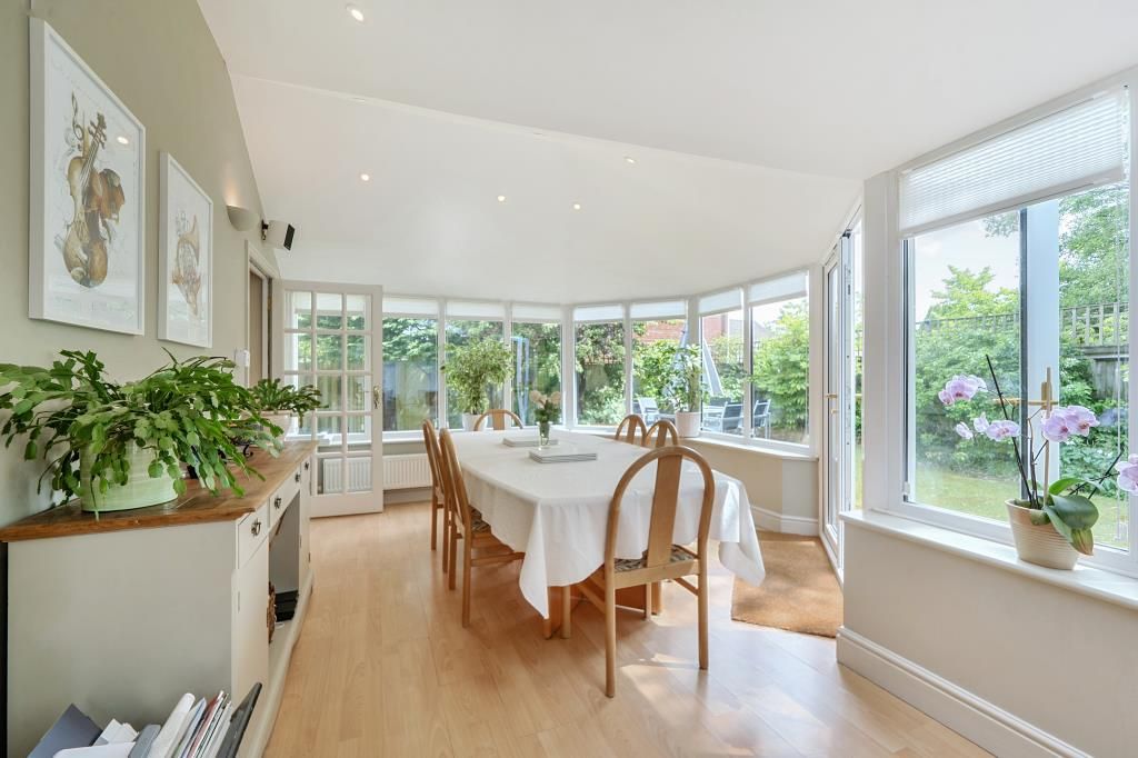 Property photo 3 of 21 Dining Room