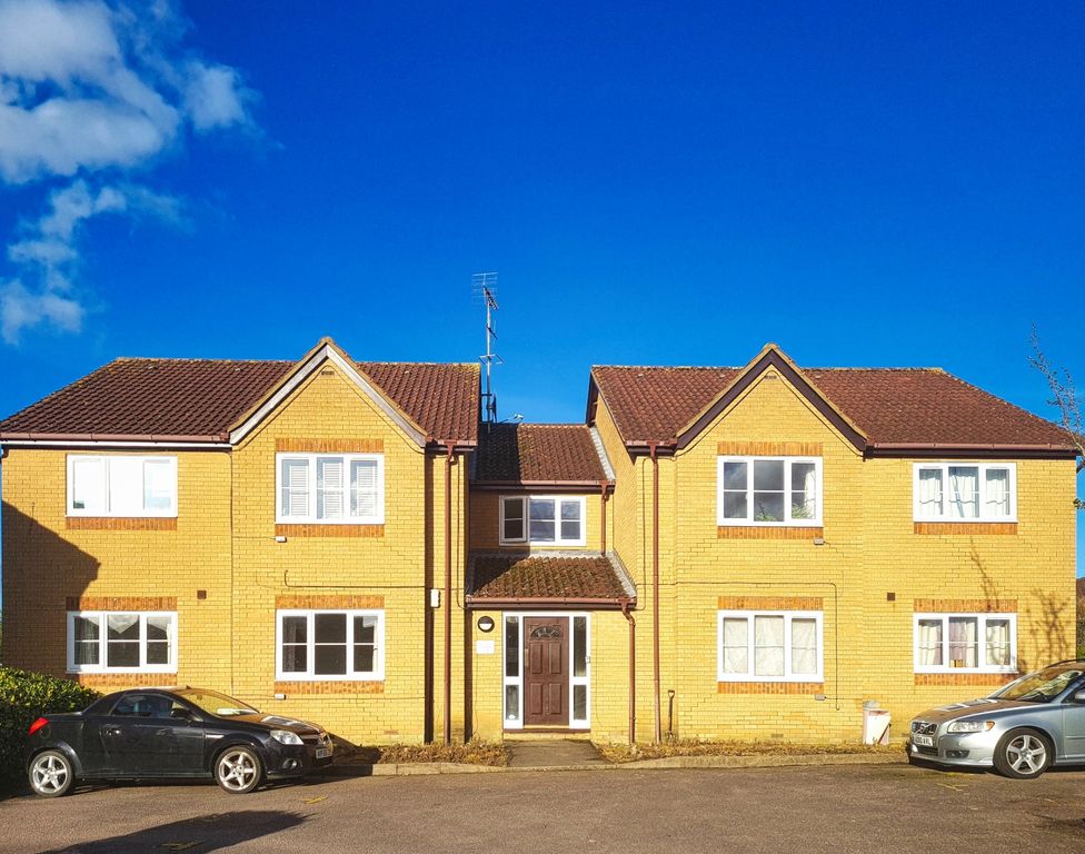 Property photo 1 of 7 Front