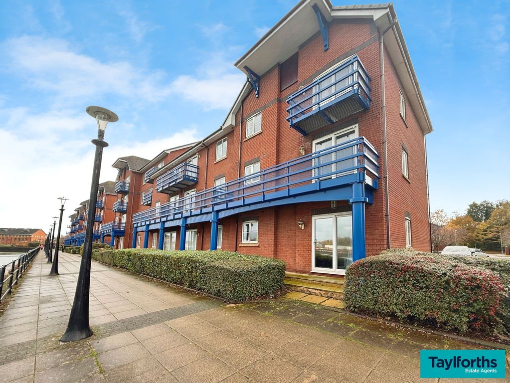 Property photo 2 of 16