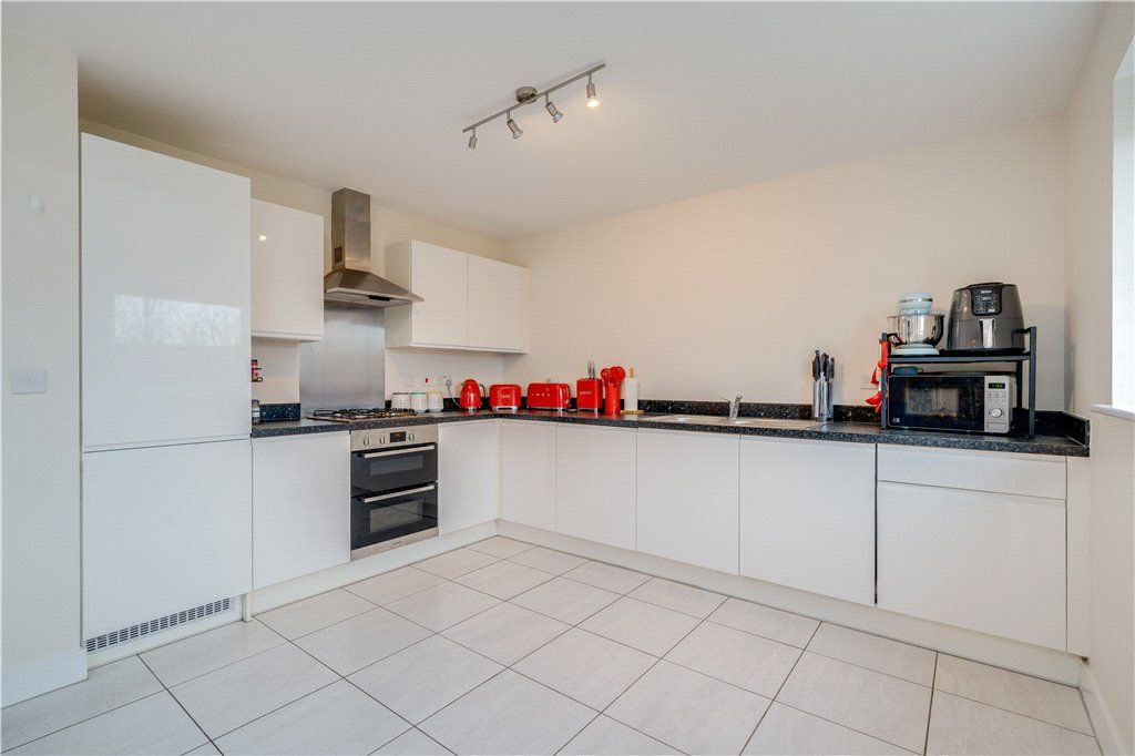 Property photo 3 of 16 Picture No. 05