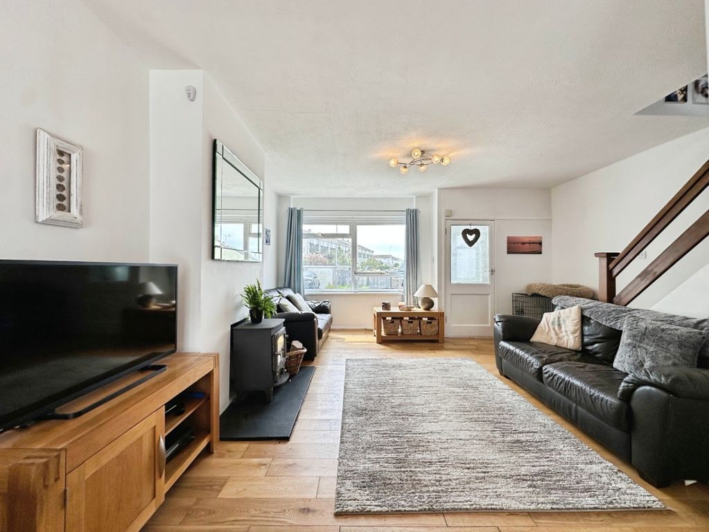 Property photo 2 of 19 4913966