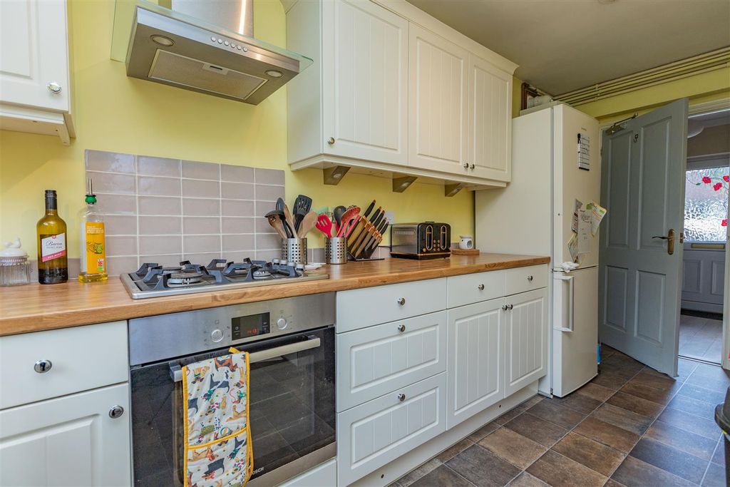 Property photo 1 of 12 Img_9438.Jpg