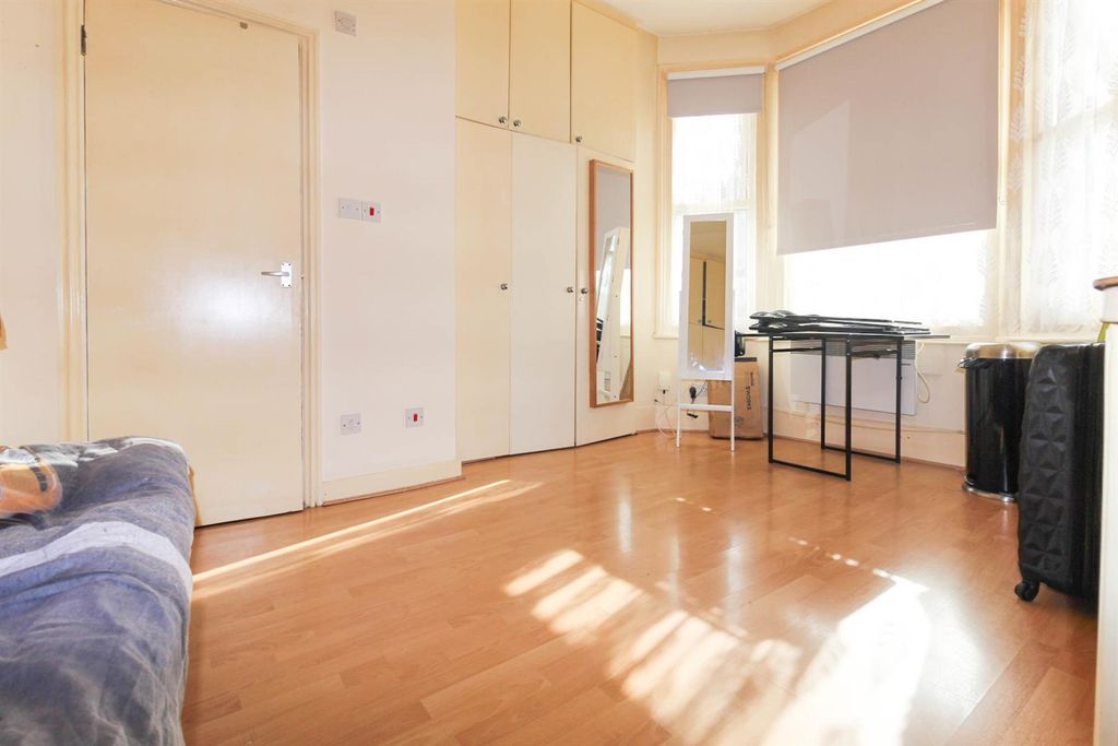 Property photo 1 of 6 Img_1629.Jpg