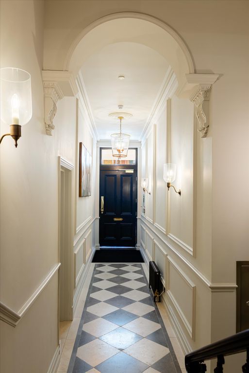 Property photo 2 of 30 Image