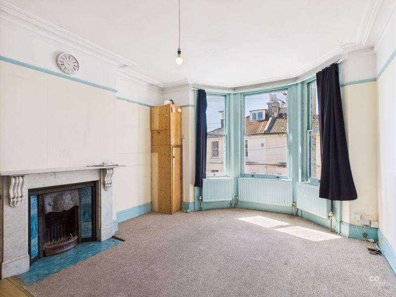 Property photo 3 of 12 Photo 13