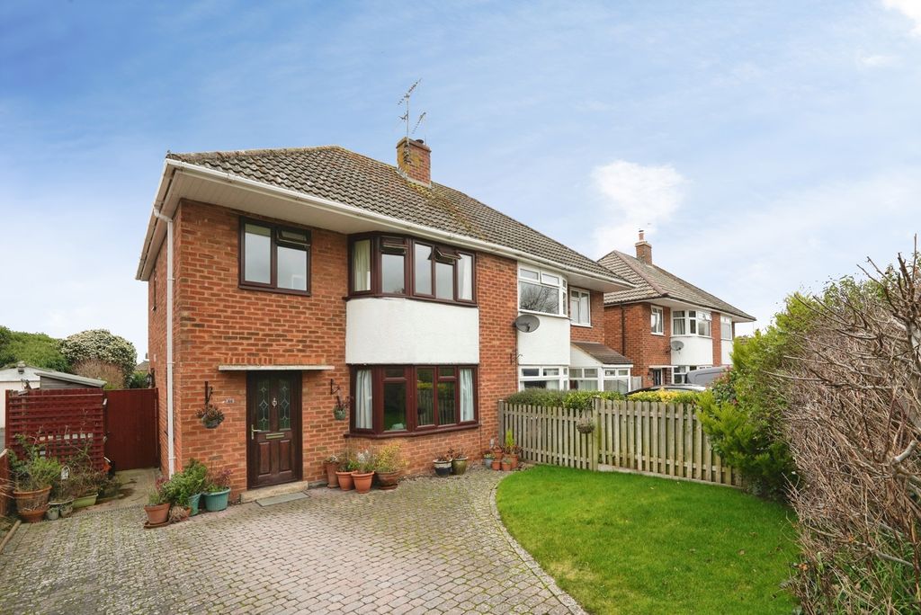 Property photo 1 of 19 Pbox-Img.Jpg
