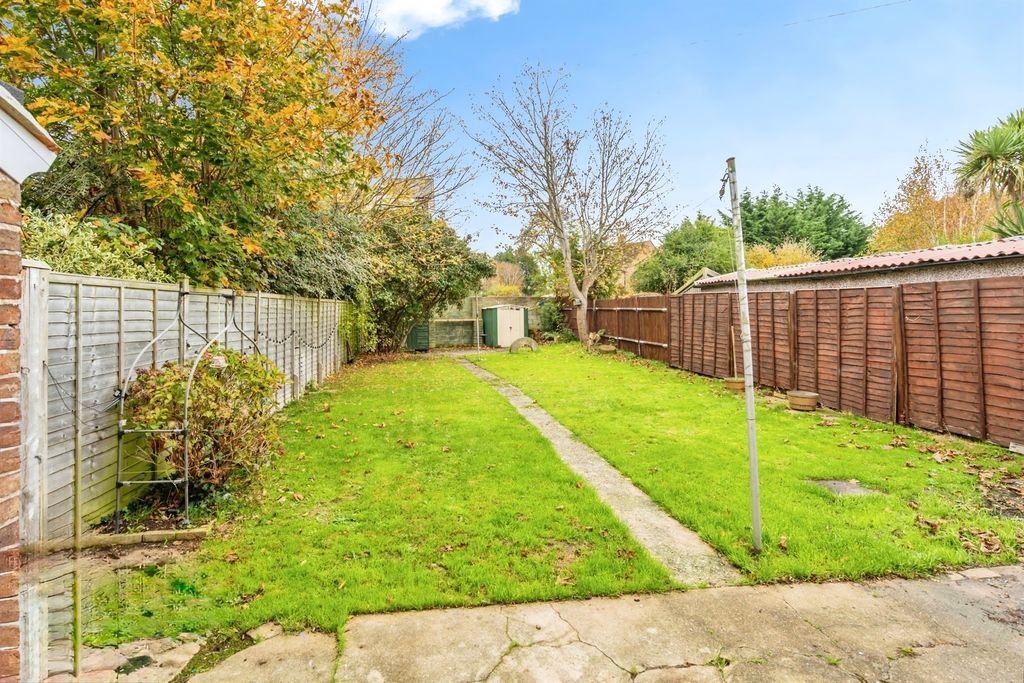 Property photo 2 of 14