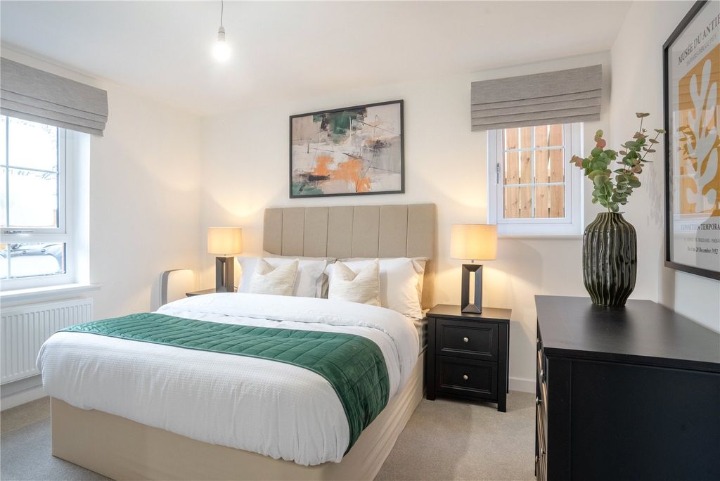 Property photo 3 of 8 Picture No. 01