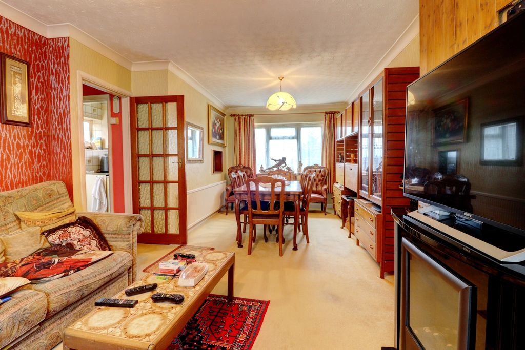 Property photo 2 of 11 Picture No. 03