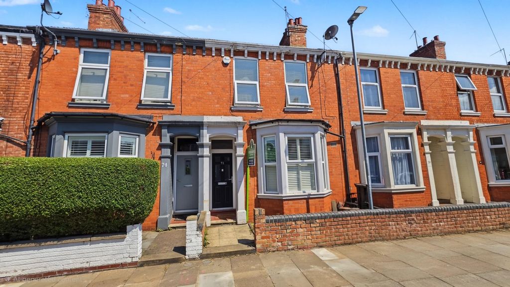 Property photo 1 of 13