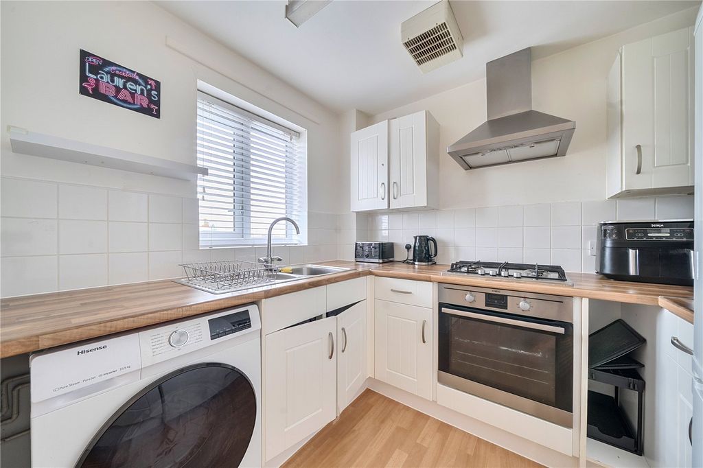 Property photo 3 of 14 Picture No. 07