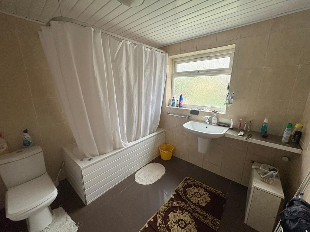 Property photo 3 of 6 Whatsapp Image 2026-03-27 At 4.21.10 Pm