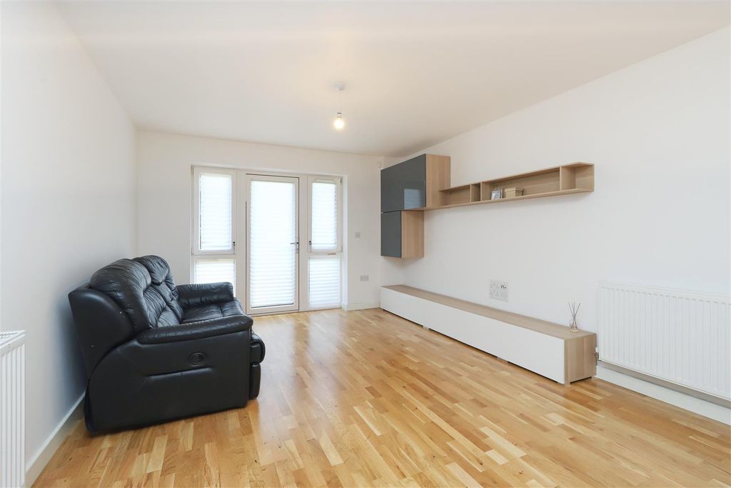 Property photo 2 of 13 Living Room