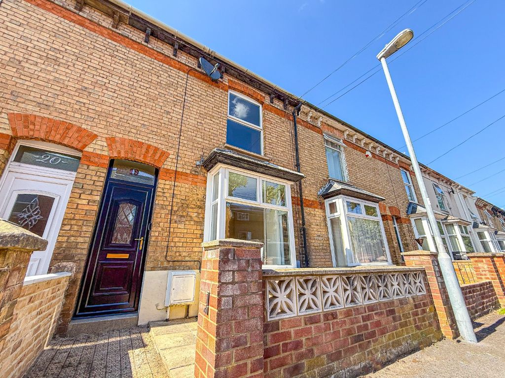 Property photo 1 of 20 4320171