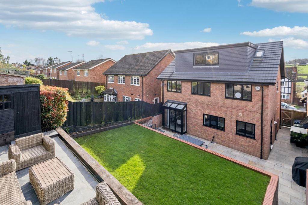Property photo 1 of 25 Rear Garden