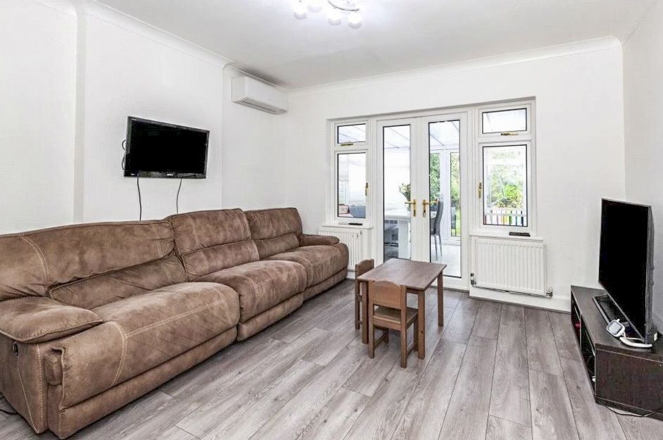 Property photo 2 of 10 Reception Room