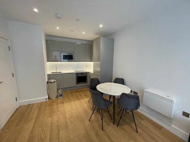Property photo 2 of 14