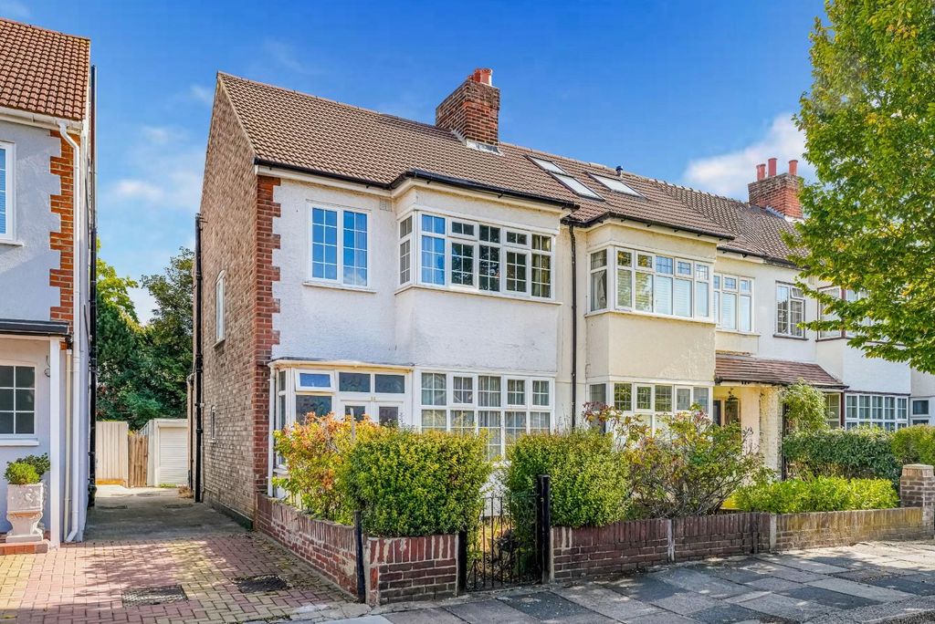 Property photo 1 of 19