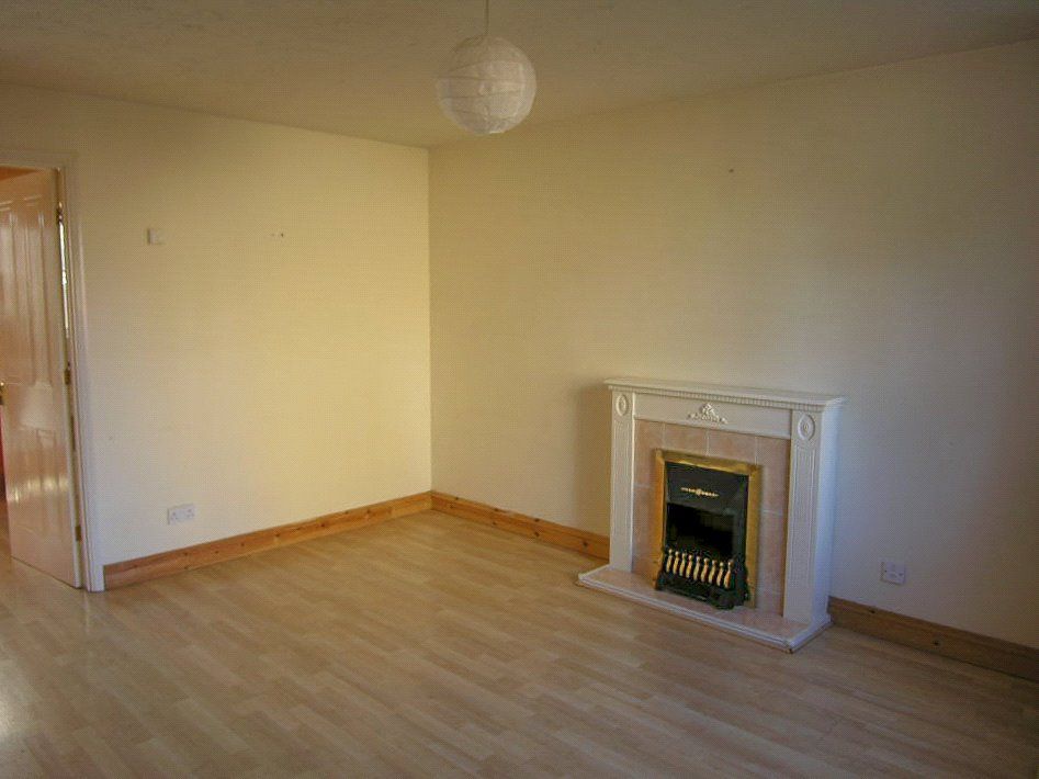 Property photo 2 of 8 Picture No. 18