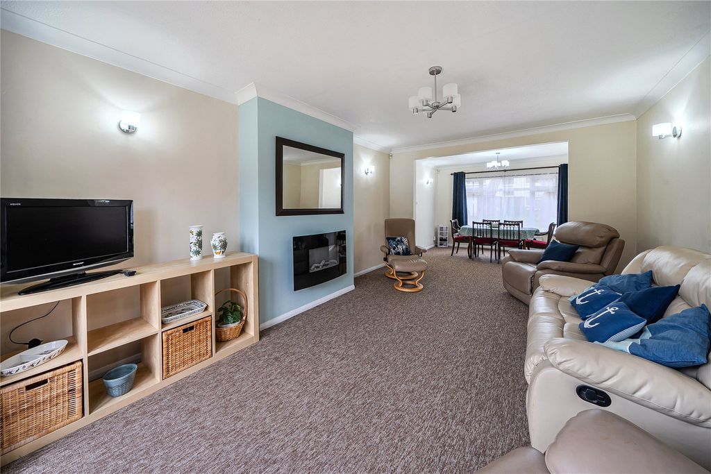 Property photo 3 of 24 Picture No. 13