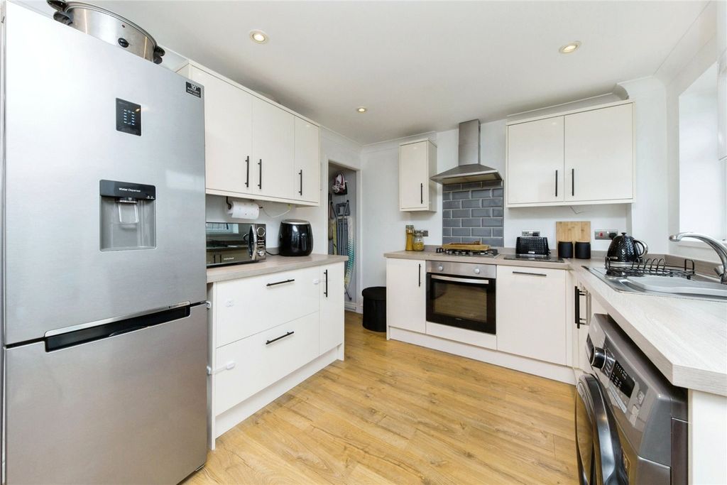 Property photo 2 of 15 Picture No. 09