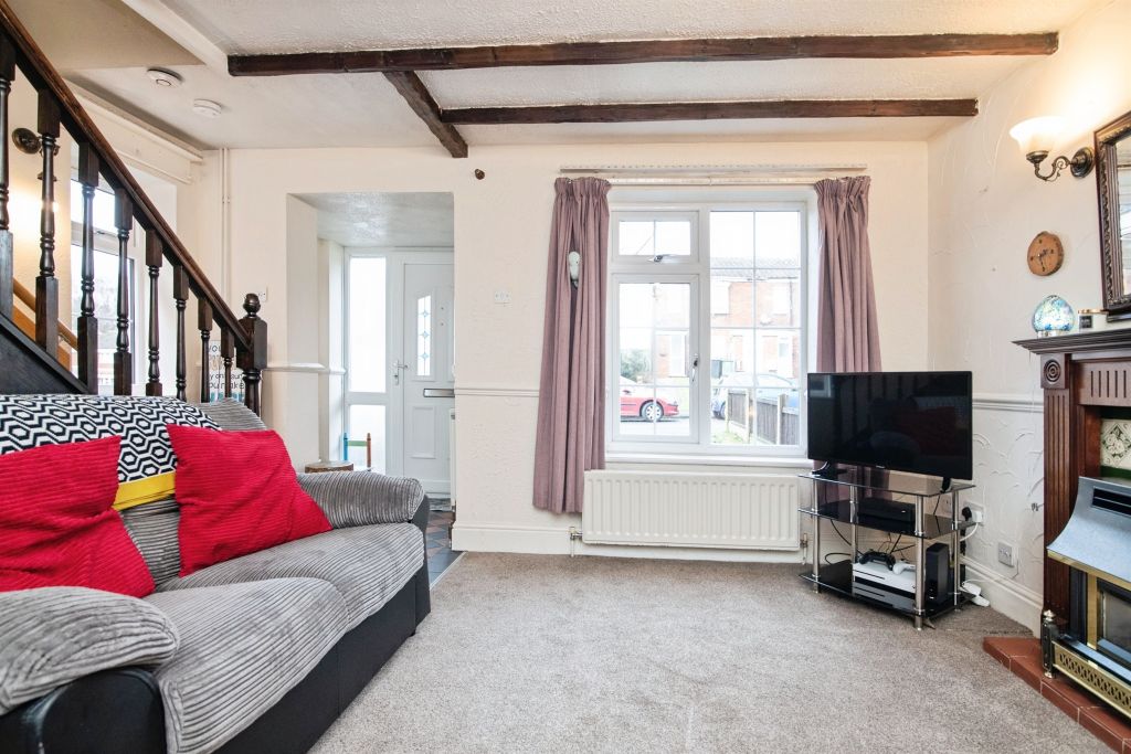 Property photo 3 of 14